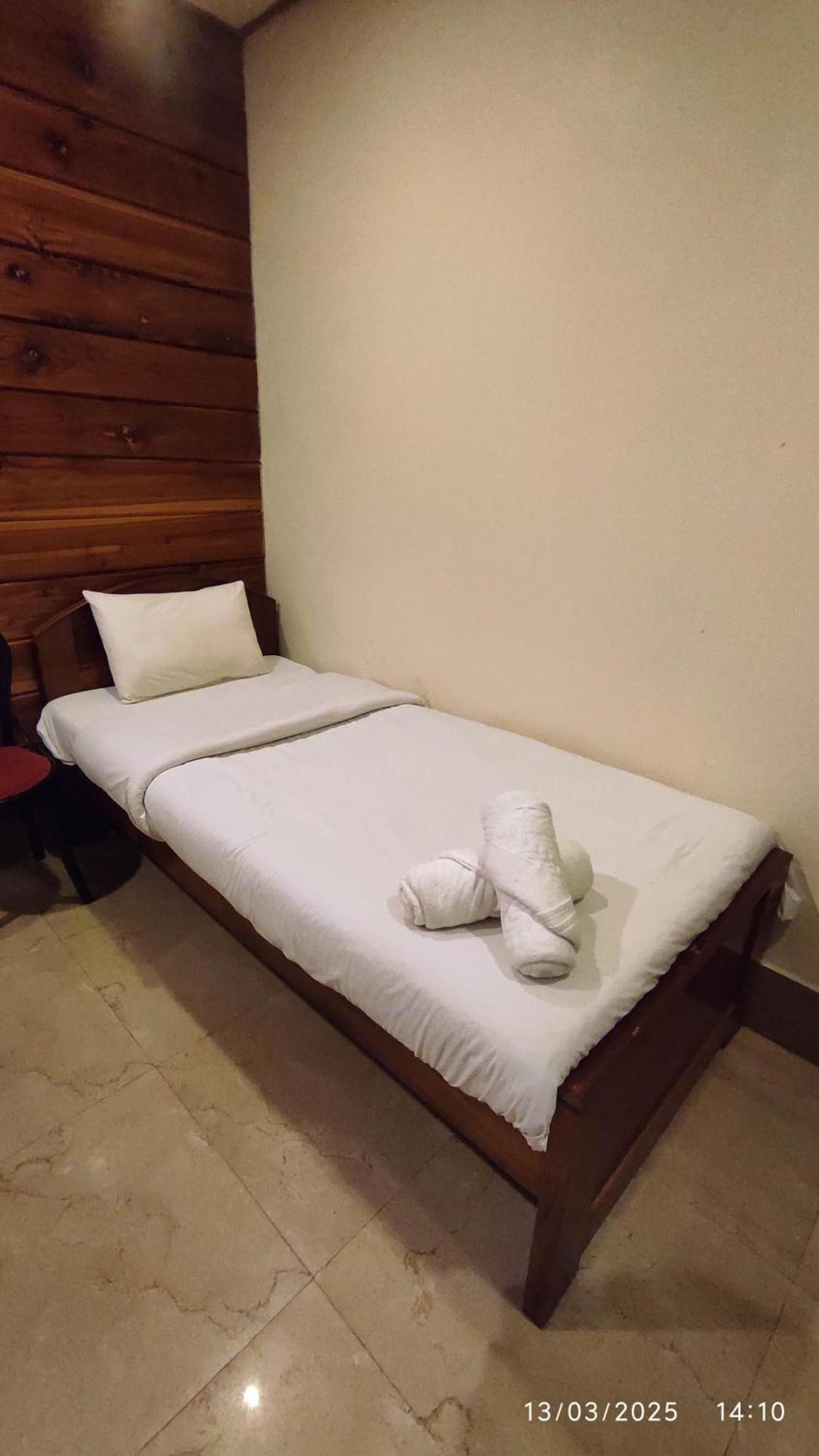 Baba Tourist Lodge شيلونغ المظهر الخارجي الصورة