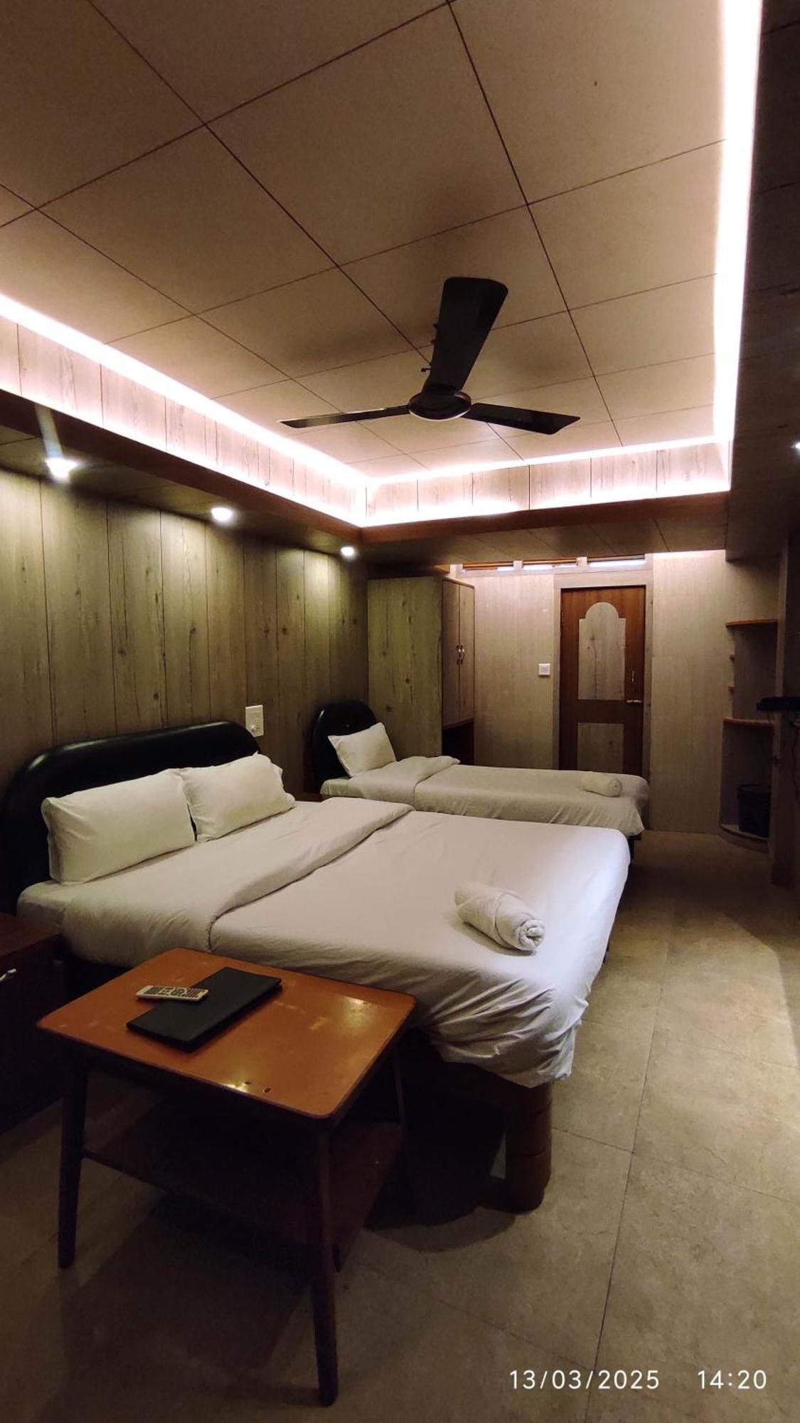 Baba Tourist Lodge شيلونغ المظهر الخارجي الصورة