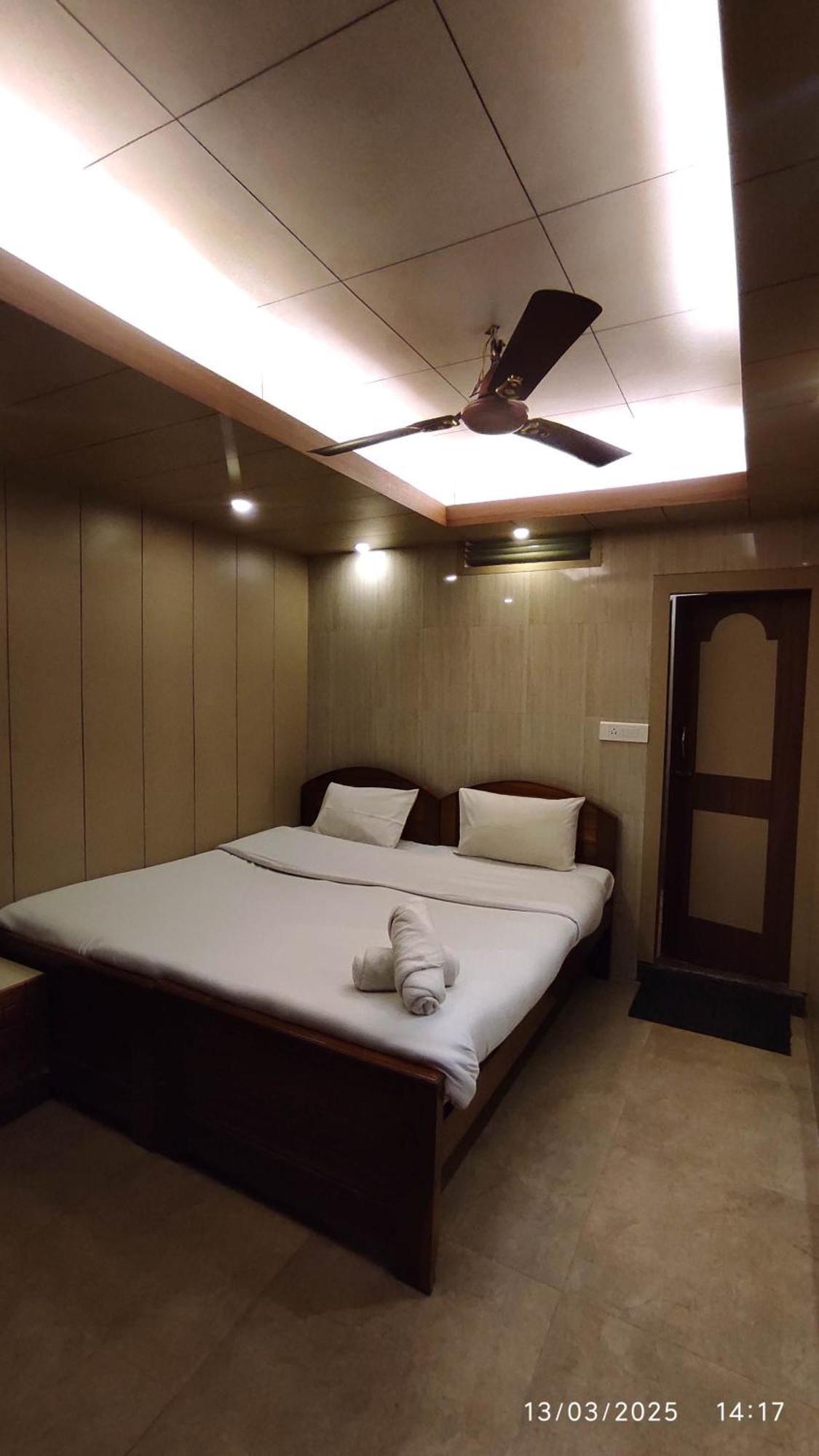 Baba Tourist Lodge شيلونغ المظهر الخارجي الصورة