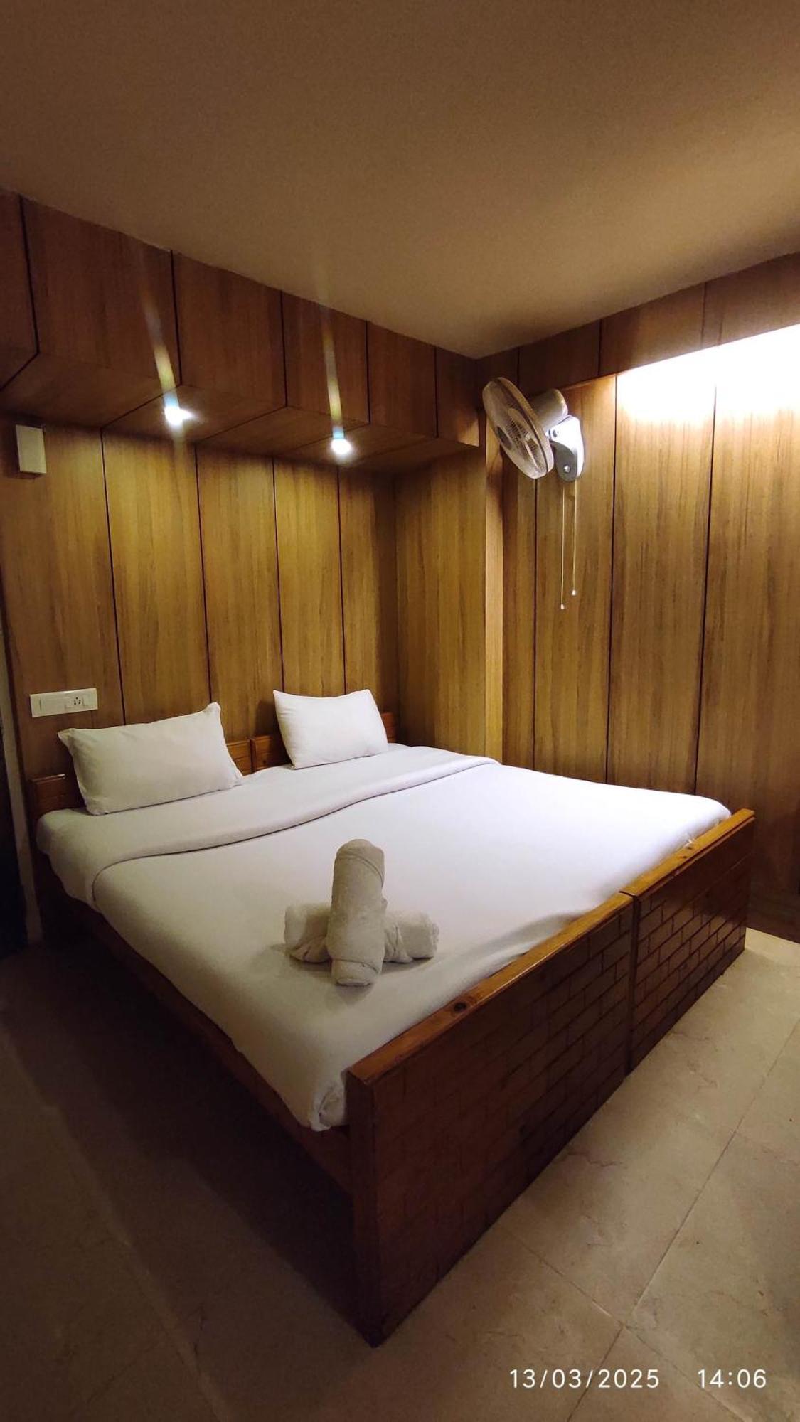 Baba Tourist Lodge شيلونغ المظهر الخارجي الصورة