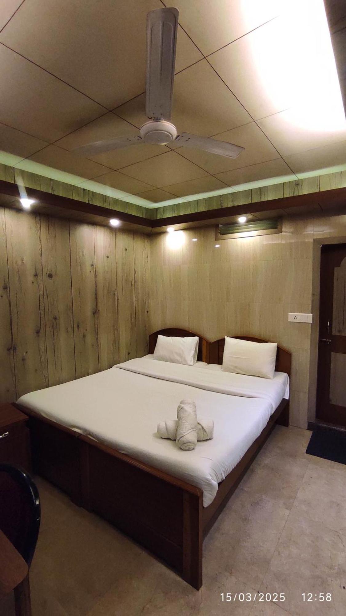 Baba Tourist Lodge شيلونغ المظهر الخارجي الصورة