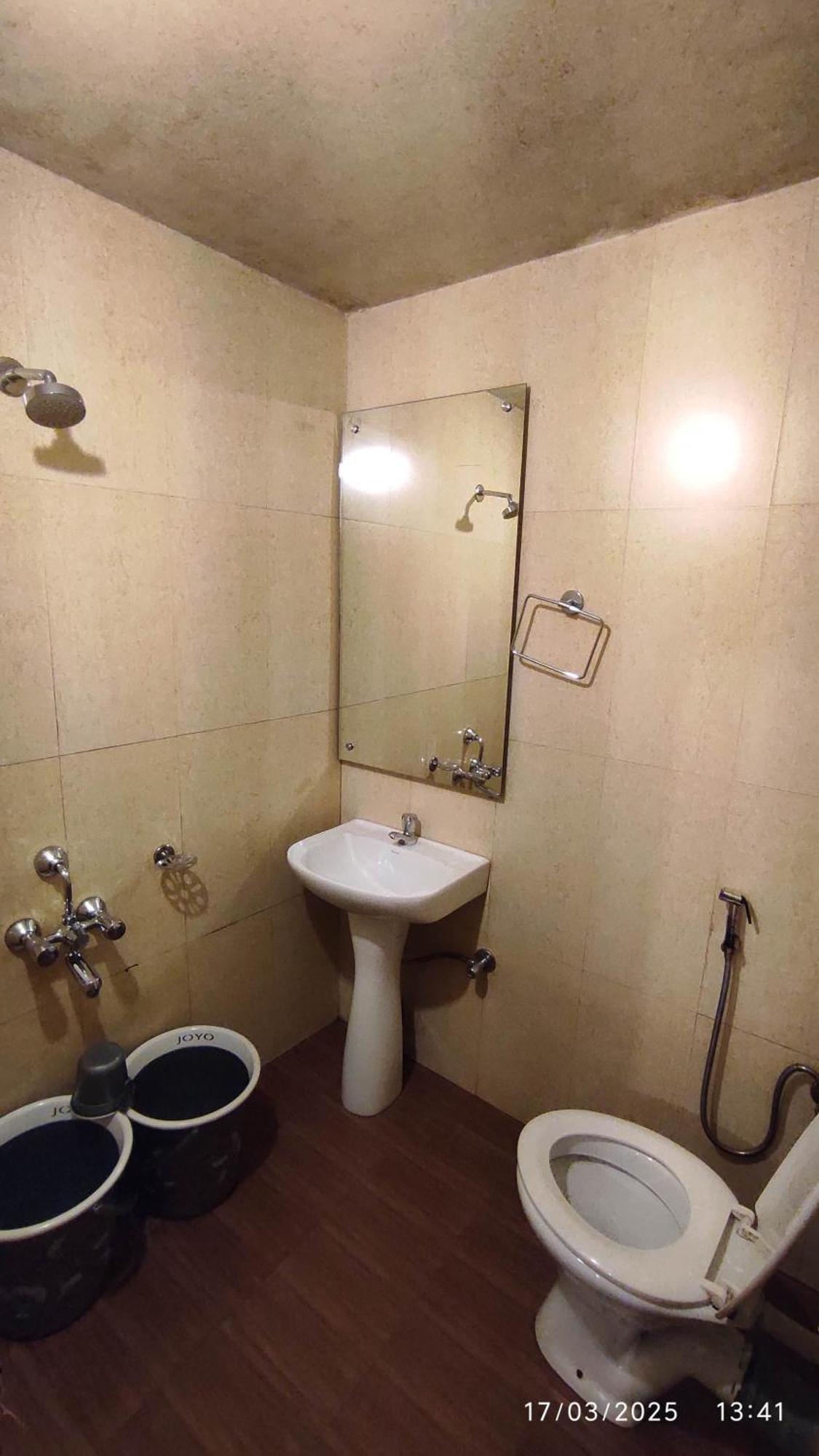 Baba Tourist Lodge شيلونغ المظهر الخارجي الصورة