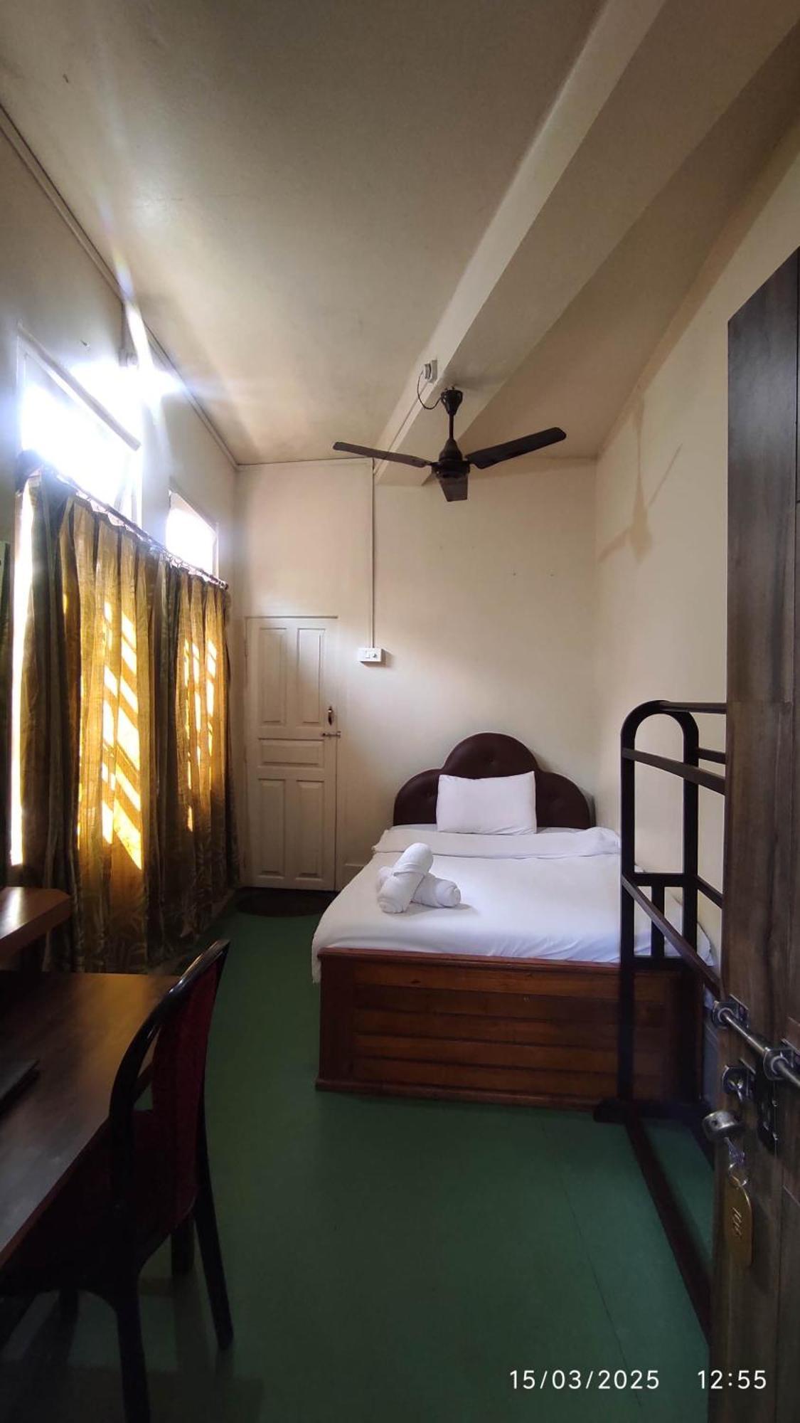 Baba Tourist Lodge شيلونغ المظهر الخارجي الصورة